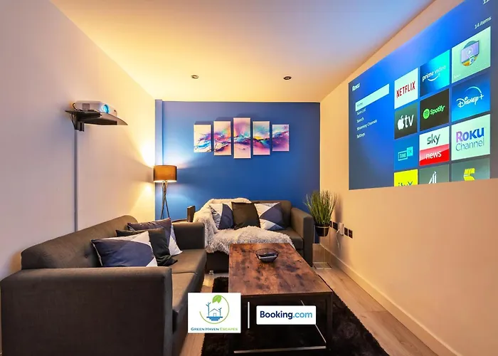 Spacious 1 Bedroom Apartment With 4K Cinema Experience By Green Haven Escapes In Bradford