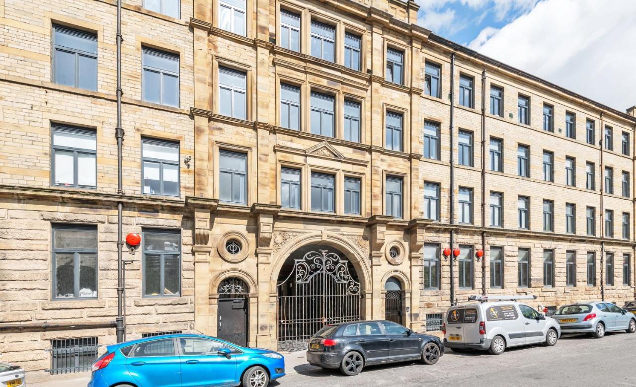 Apartment Spacious 1 Bedroom With 4k Cinema Experience By Haven Escapes In Bradford *